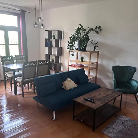 Piano Halle - Netflix - Free Wifi 5