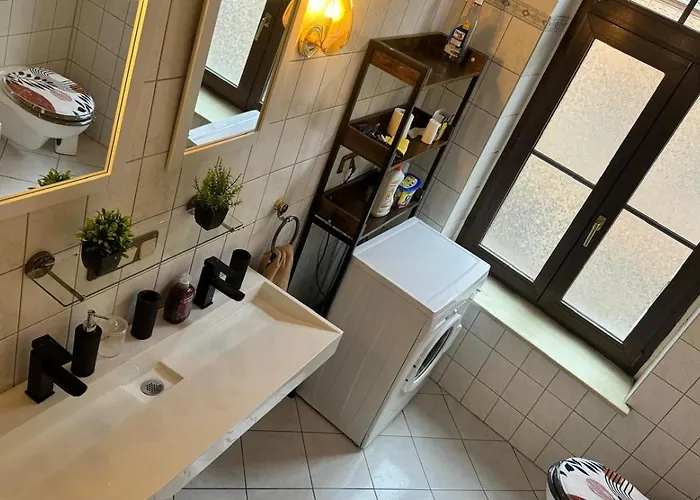 Piano Halle - Netflix - Free Wifi 5 *